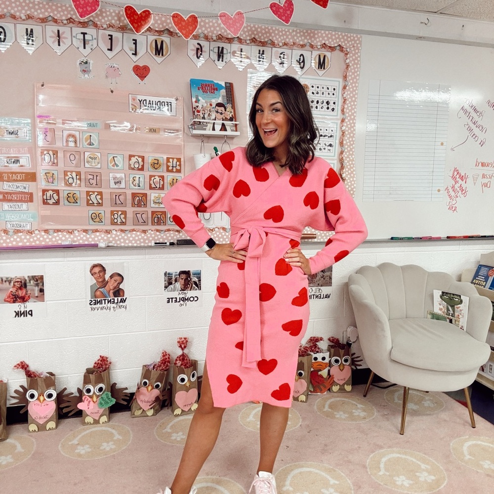 Pink Knit Heart Print Belted Sweater Dress